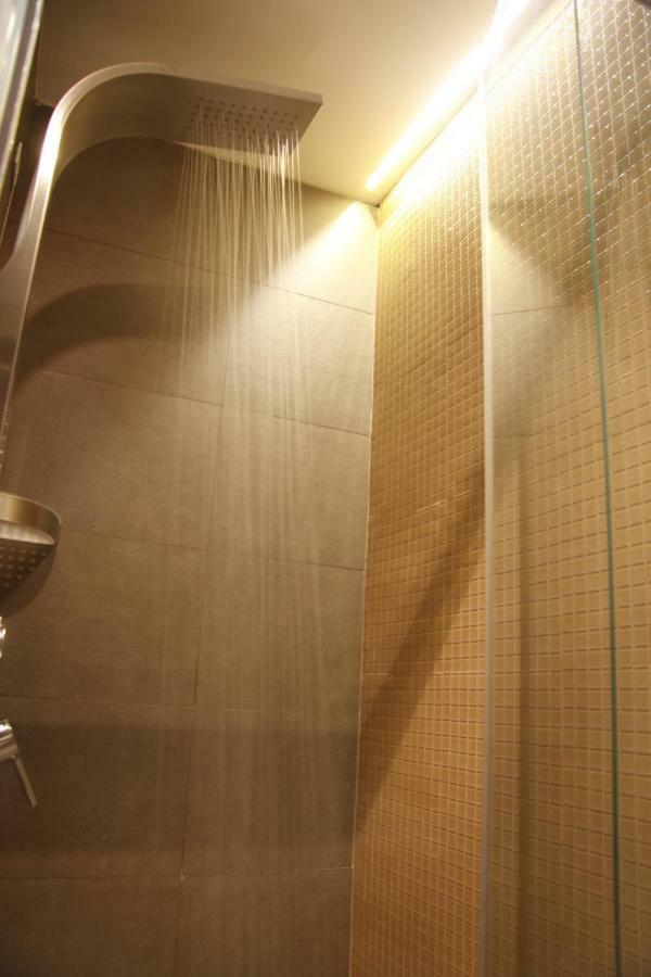Wellnessinnrome Shortlet ภายนอก รูปภาพ