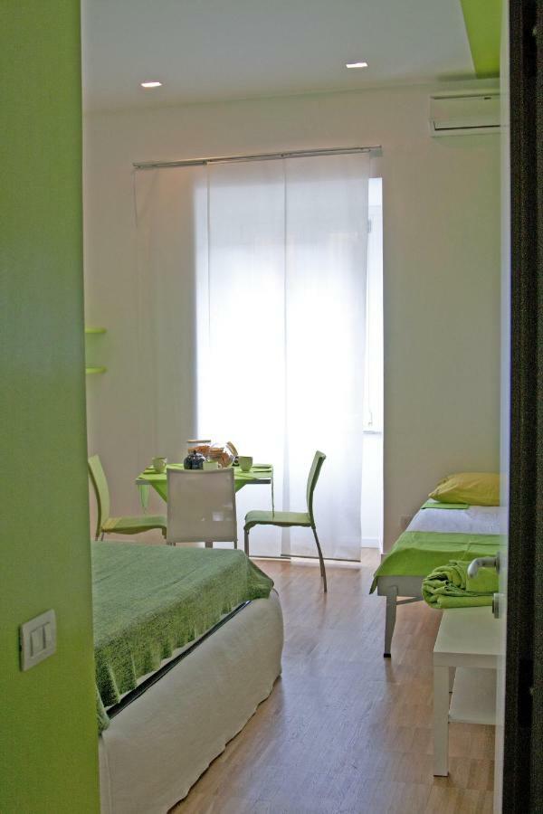 Wellnessinnrome Shortlet ภายนอก รูปภาพ